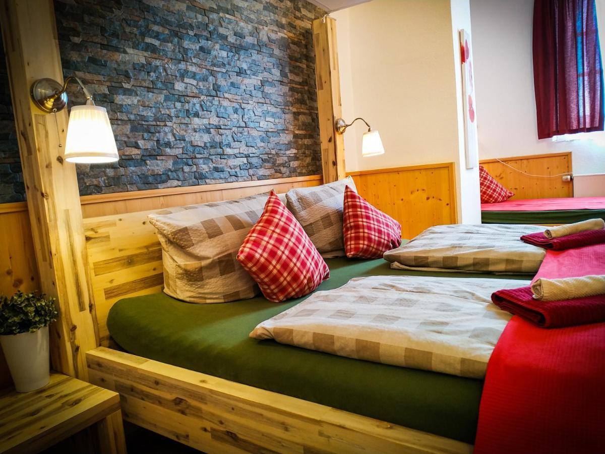 Hotel Landgasthof Sonne マールベルク エクステリア 写真