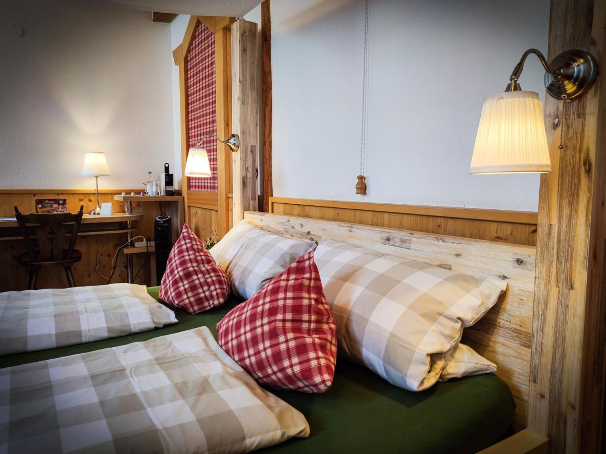Hotel Landgasthof Sonne マールベルク エクステリア 写真