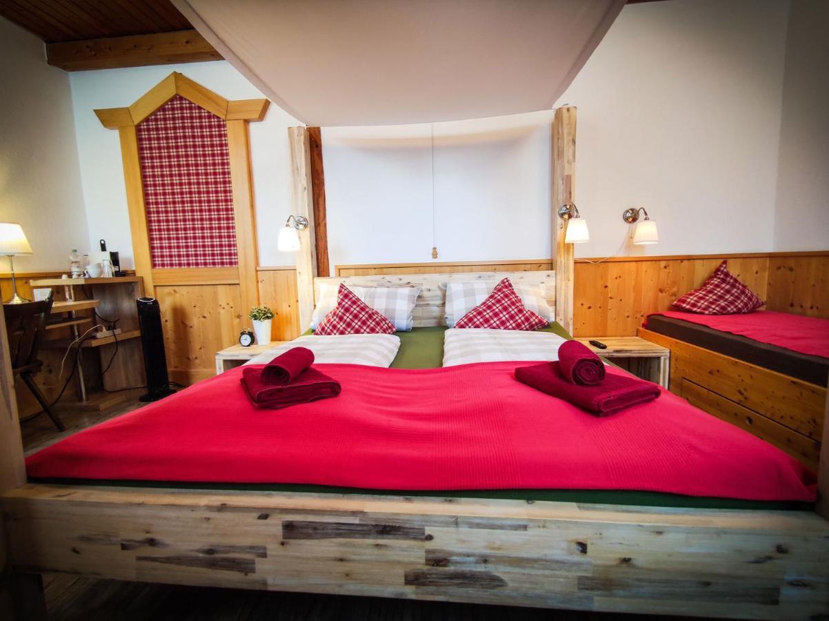 Hotel Landgasthof Sonne マールベルク エクステリア 写真