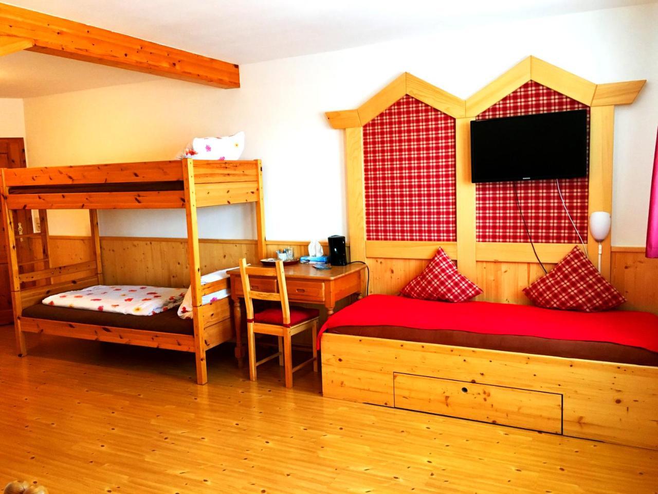 Hotel Landgasthof Sonne マールベルク エクステリア 写真
